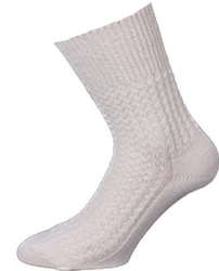Dámské režné ponožky se vzorem pletýnky a obsahem merina 45 % – ALICE 